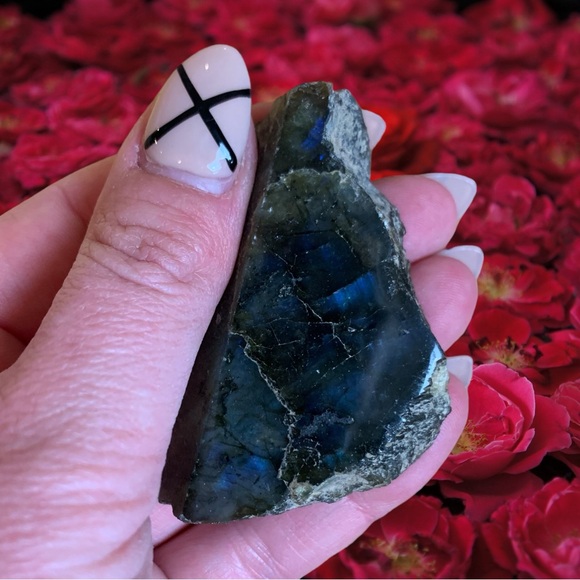 Labradorite Shard - Picture 4 of 4